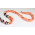 elegant colier de  coral peau d'ange & hematite. Italia